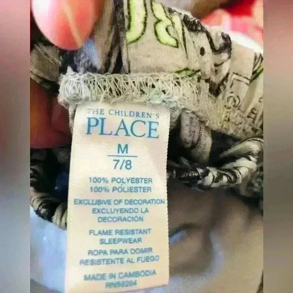 Childrens place gray black dinosaur PJ set Youth size 6-7 - Picture 5 of 6